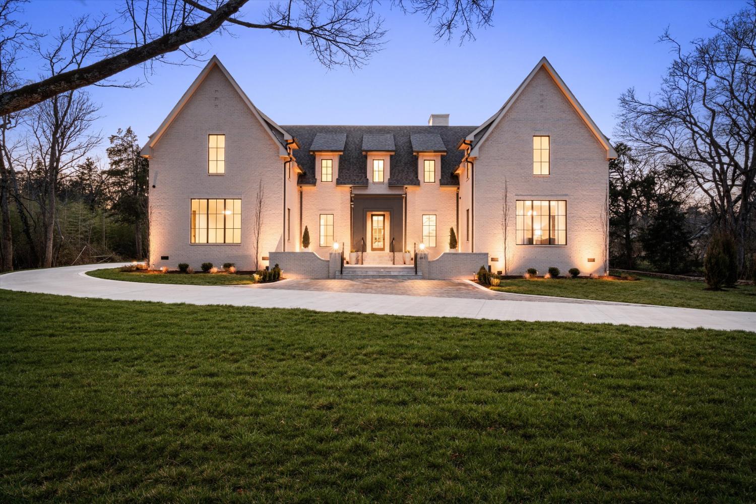 641-Brook-Hollow-Rd For Sale