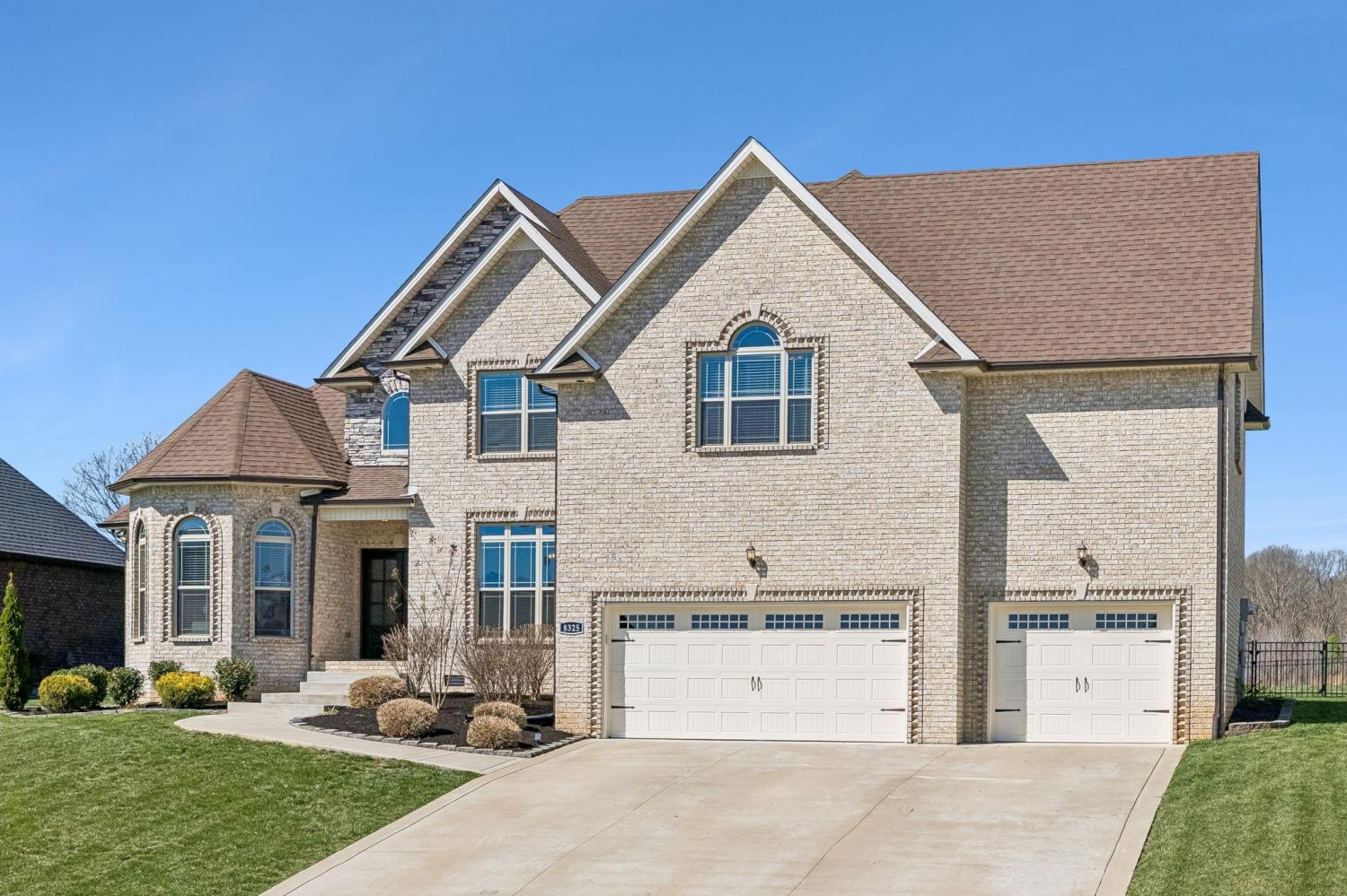 8325-Turnbull-Dr For Sale