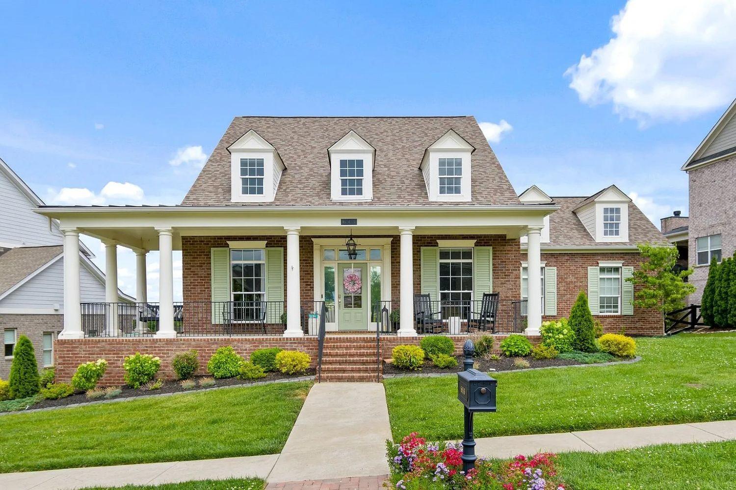 613-Vickery-Park-Dr For Sale