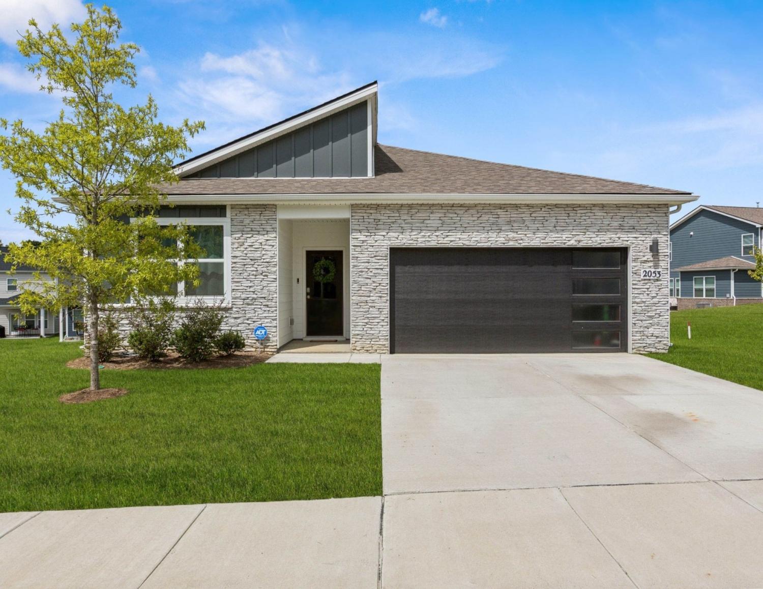 2053-Mackinac-Bend For Sale