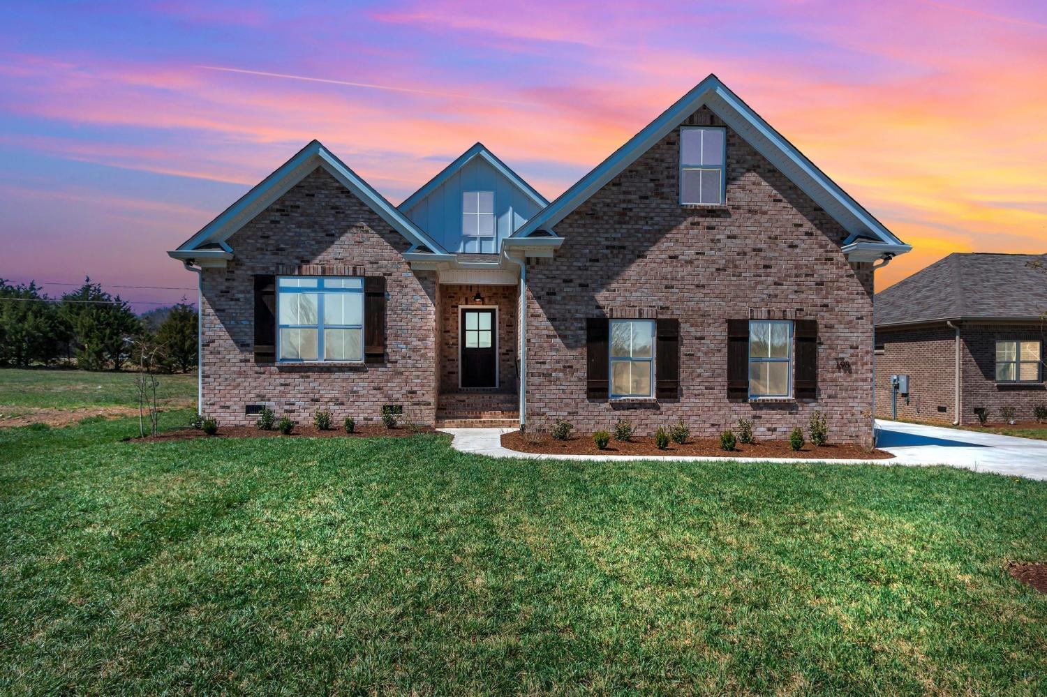 198 Creekside Dr TN 37091 For Sale - 