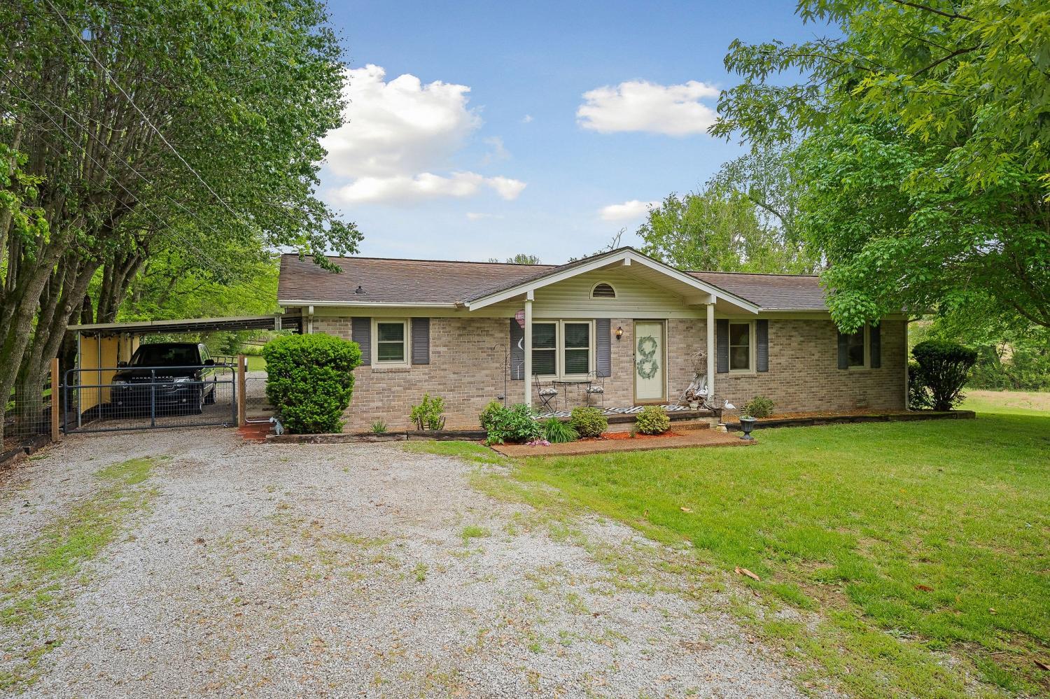 8565-Old-Kentucky-Rd For Sale