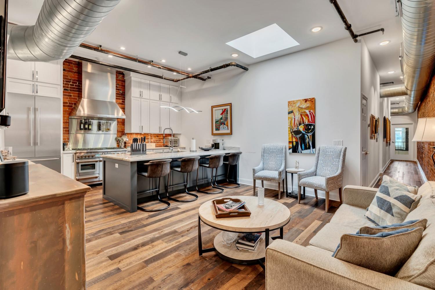 208-3rd-Ave--N For Sale