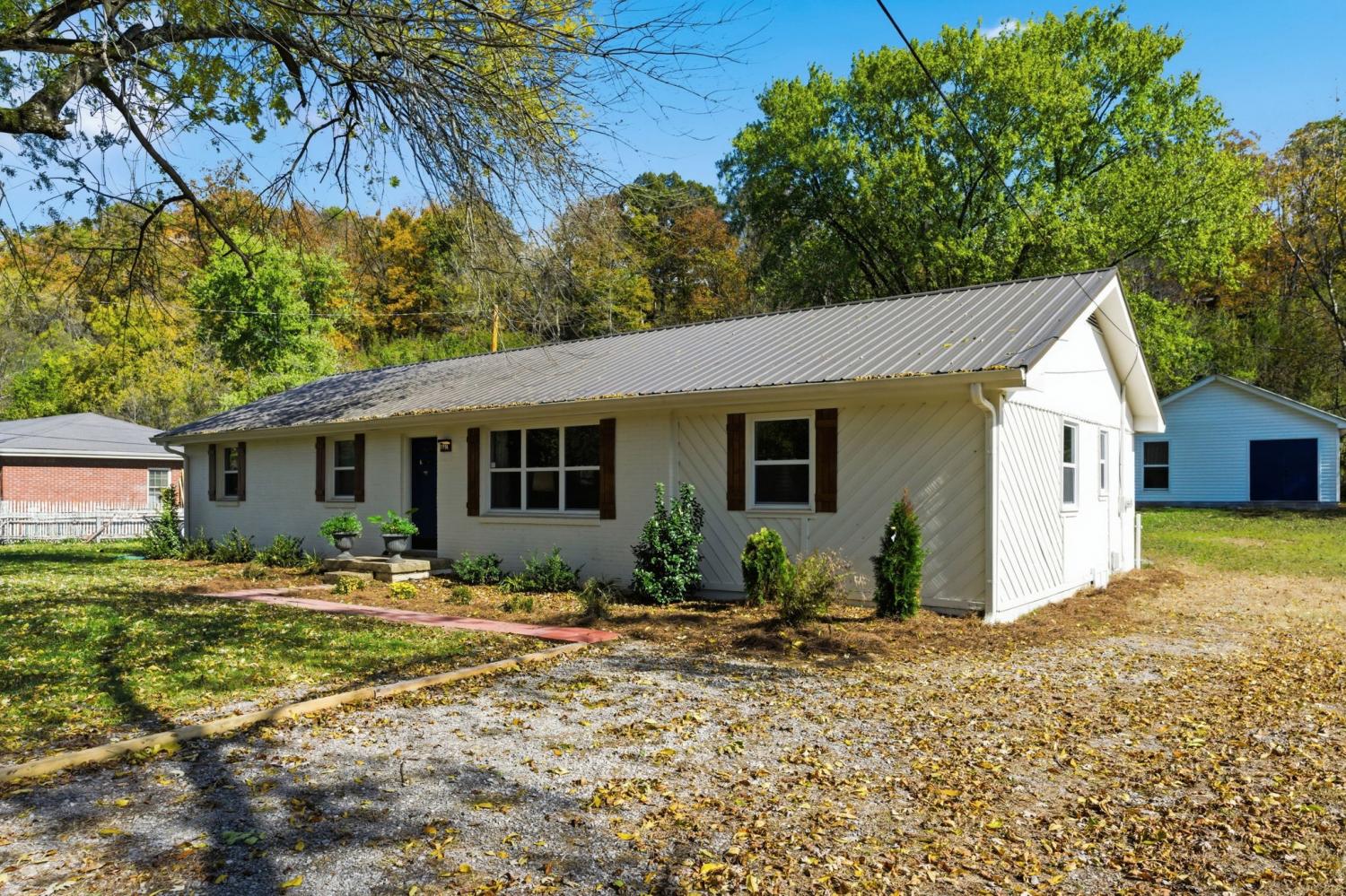 1116-Slaters-Creek-Rd For Sale