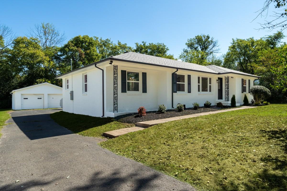 200-Hillcrest-Dr For Sale