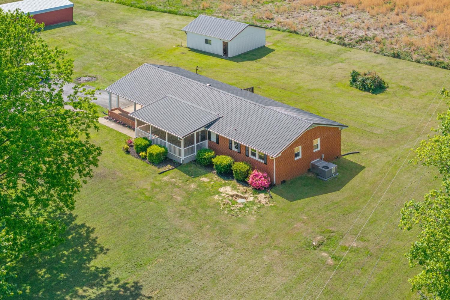 3824-Oakwood-Rd For Sale