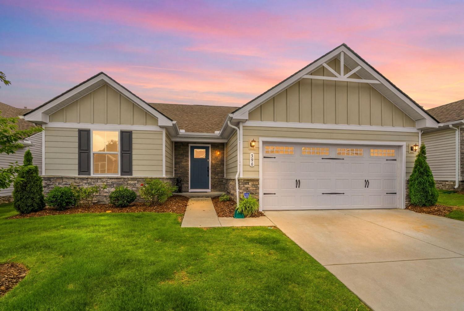 396-Streamview-DR For Sale