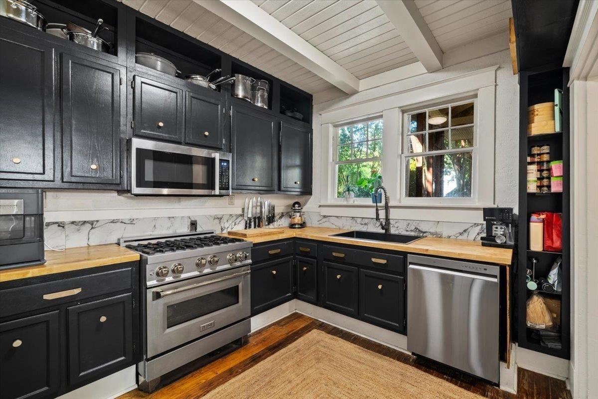 105-N-COX-ST For Sale