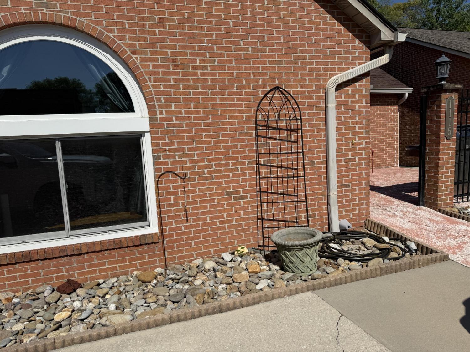 1115-Fairgrounds-Court For Sale