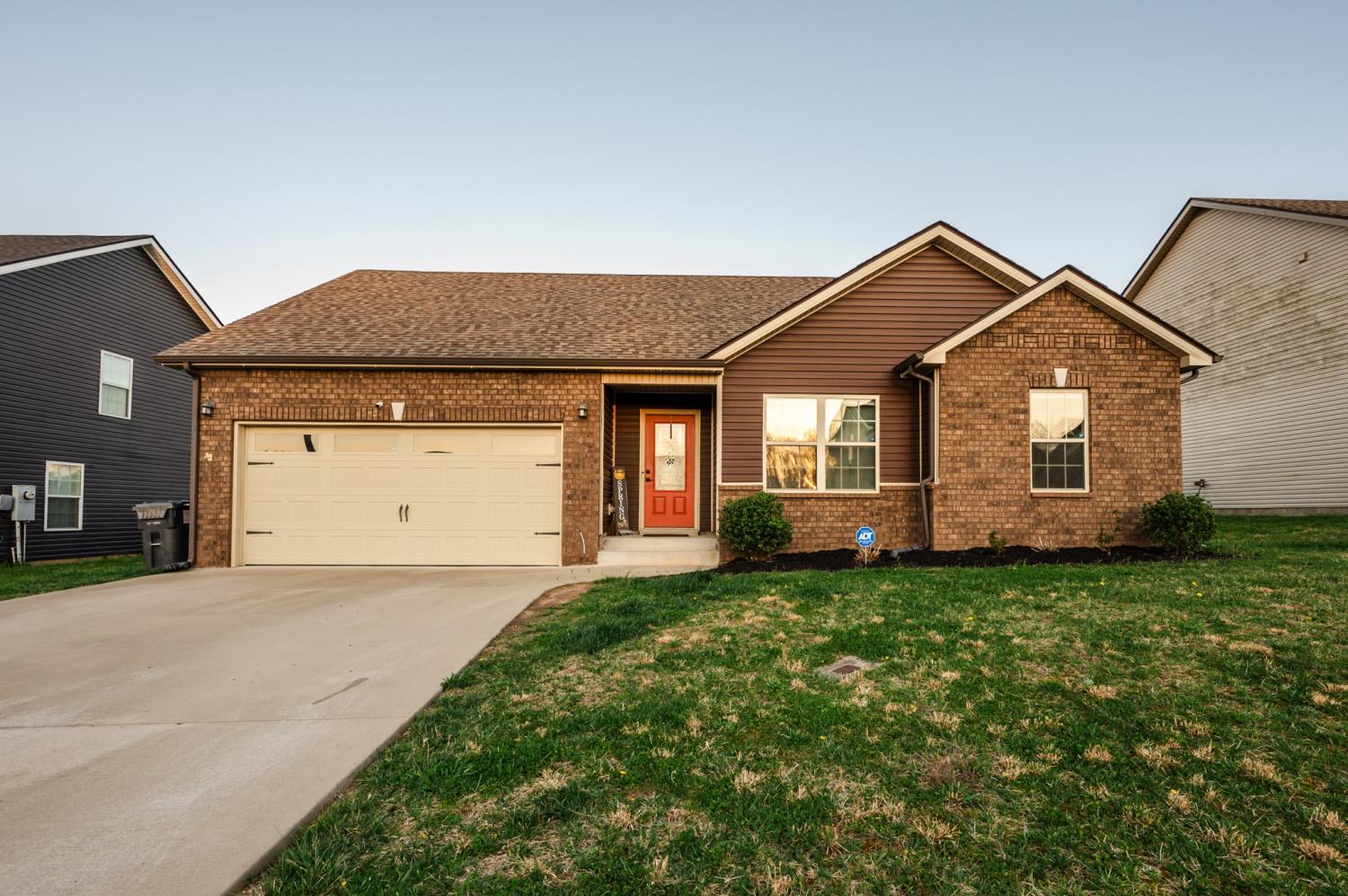 613-Hollow-Crst For Sale