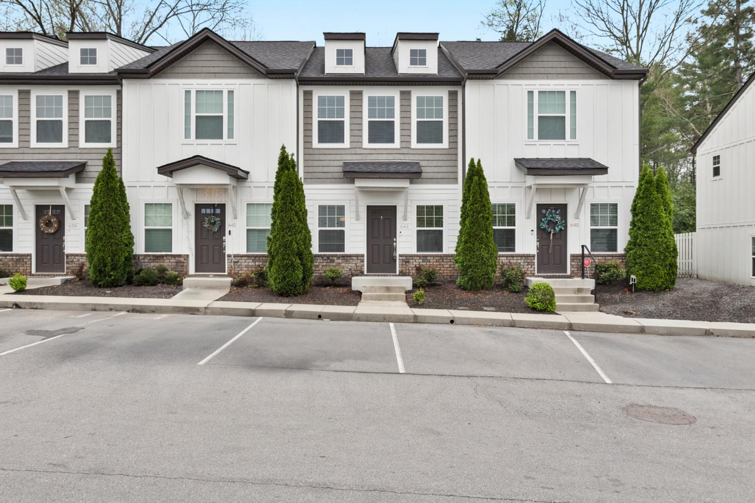 643-Bristol-Creek-Dr For Sale