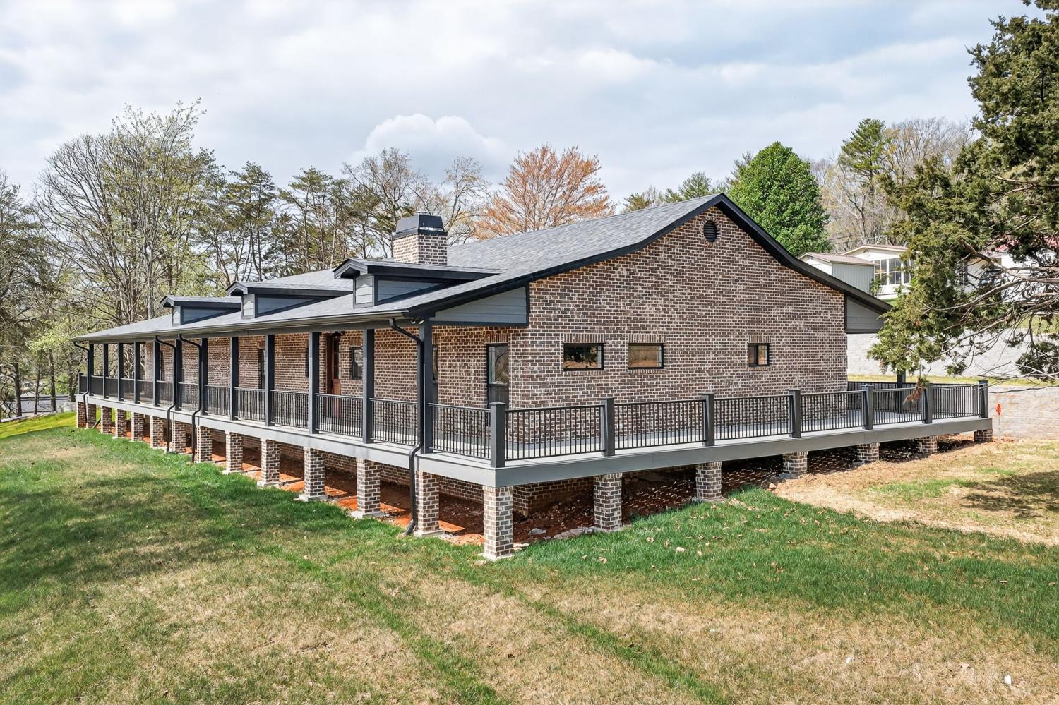 124-Virginia-Ave For Sale