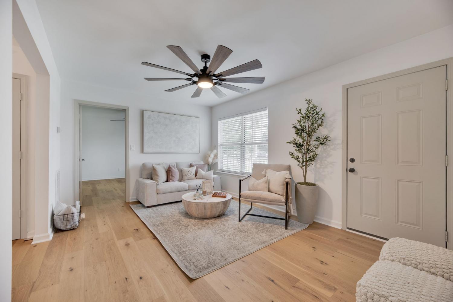 2504-Floyd-Ave For Sale