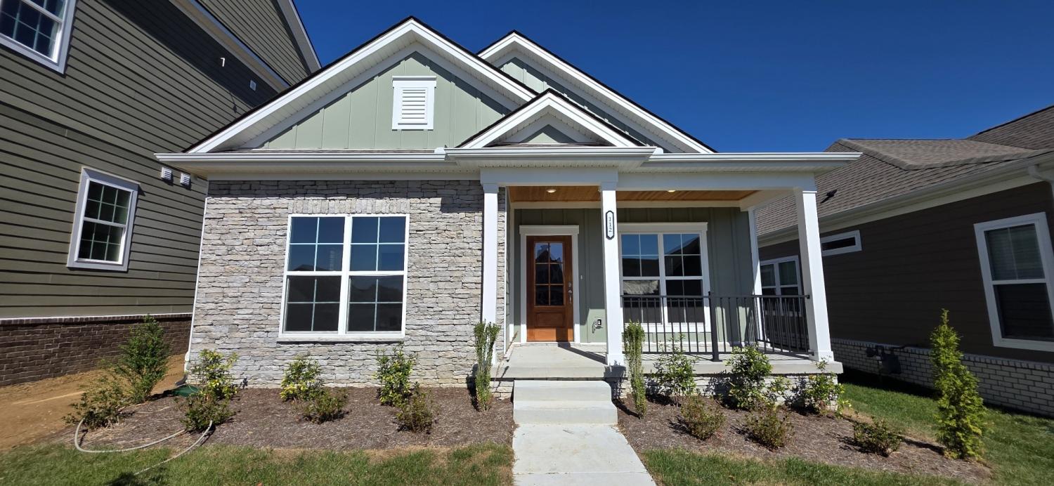 112-Ireton-Aly For Sale