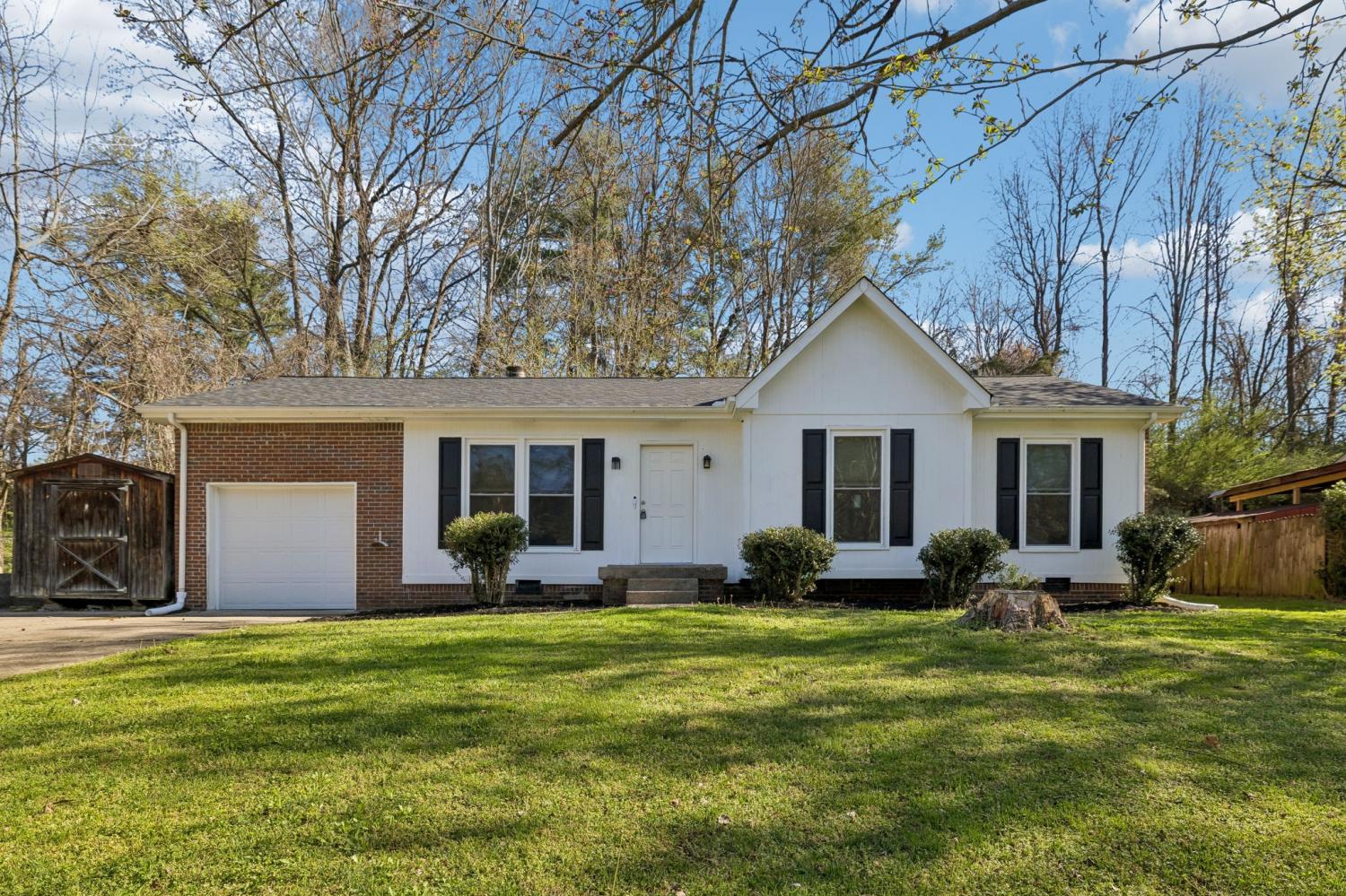 679-Frankfort-Dr For Sale