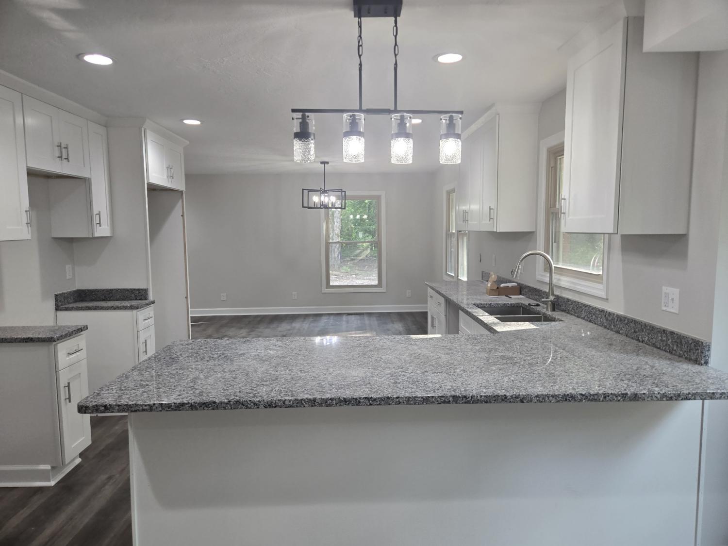 7-Bush-Ct For Sale