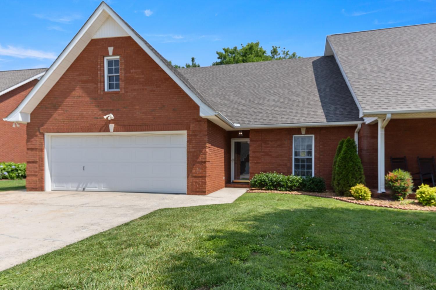 362-Chase-Cir For Sale