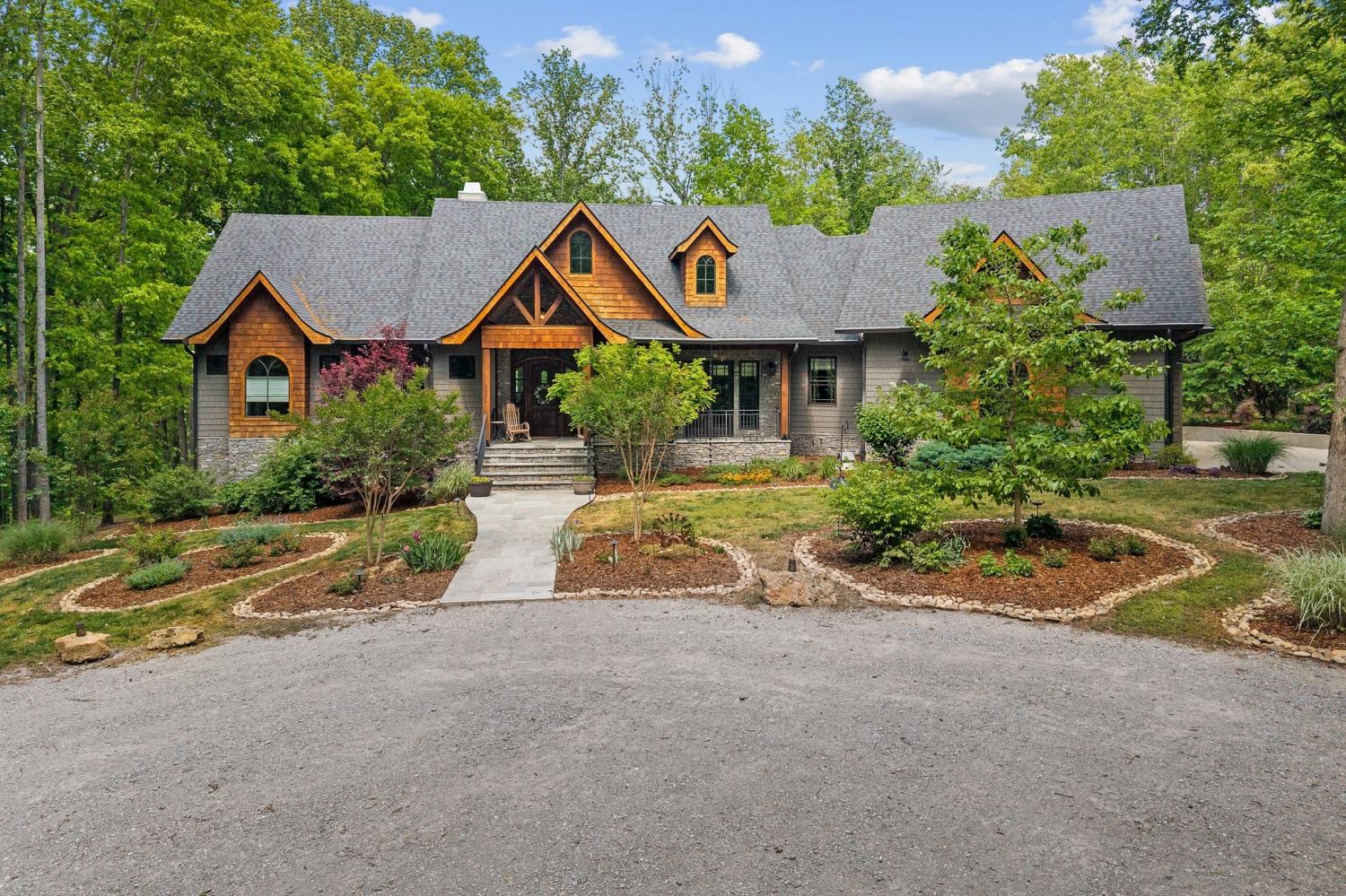 Hillsboro Elementary/ Middle School Property for Sale