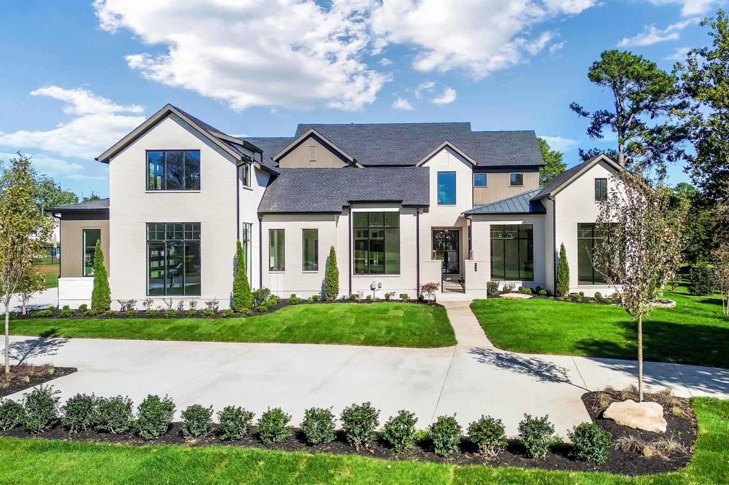 506-Mansion-Dr For Sale