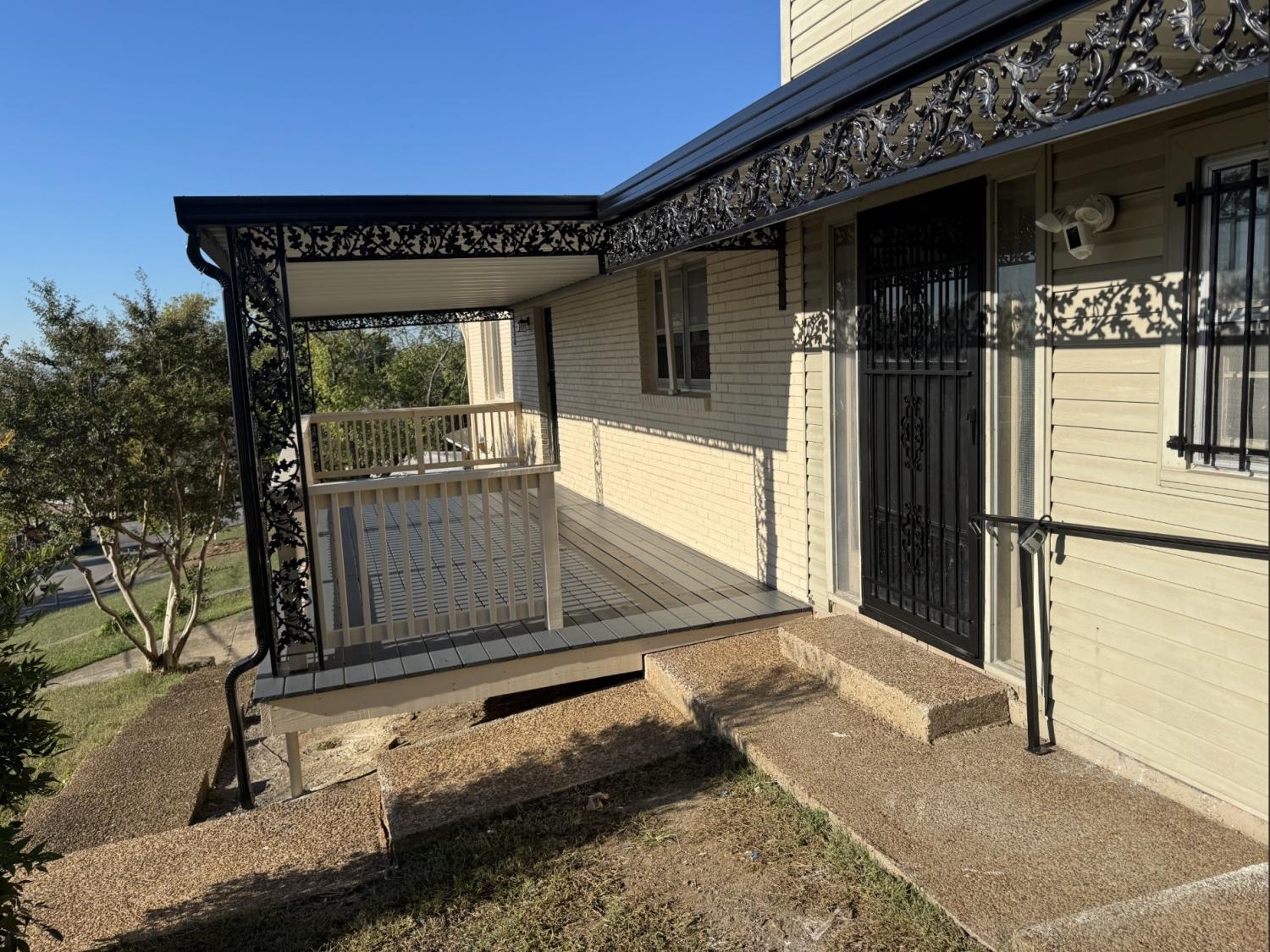 2109-Summit-Ave--W For Sale