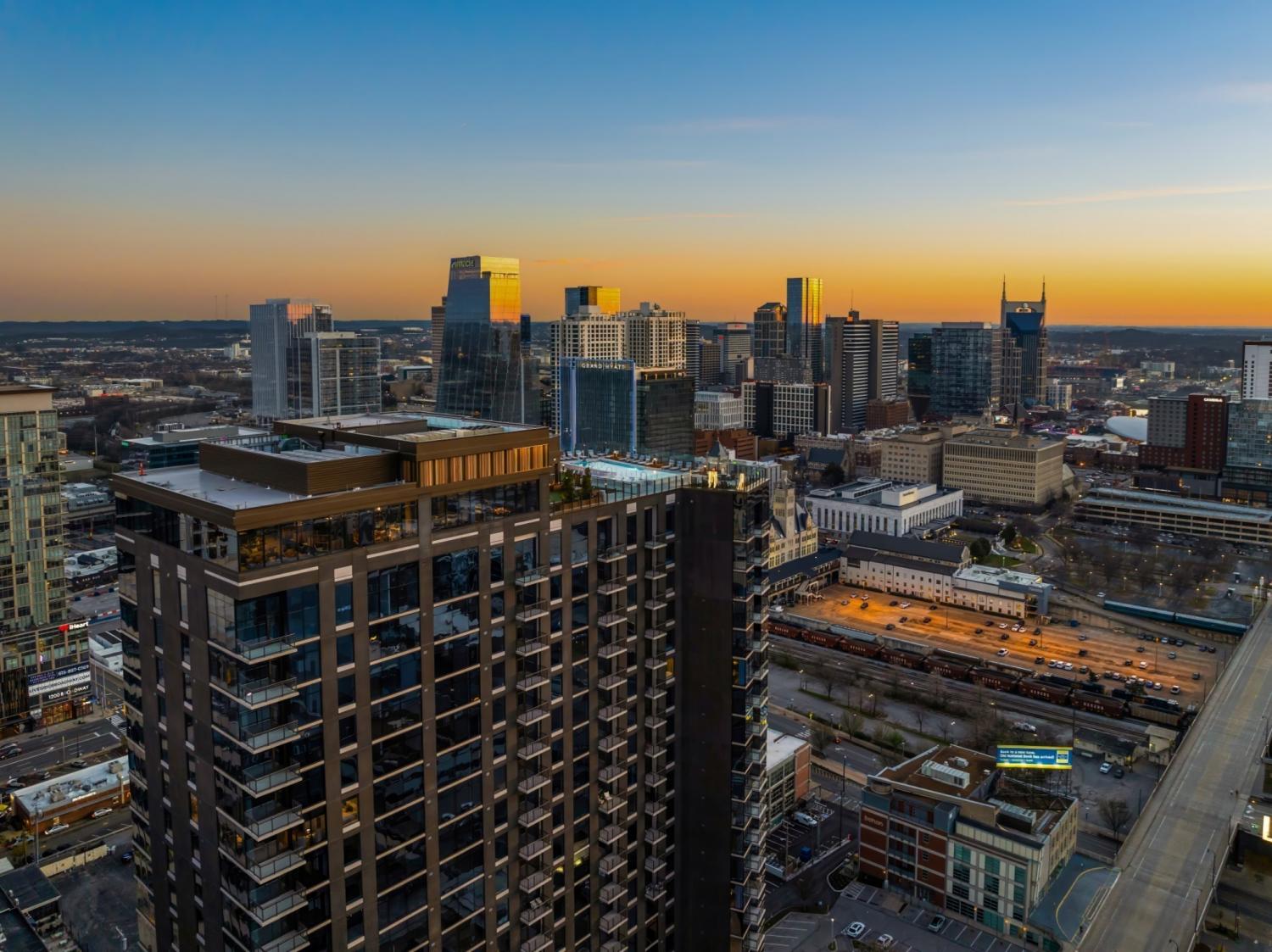 1212-Demonbreun-St For Sale