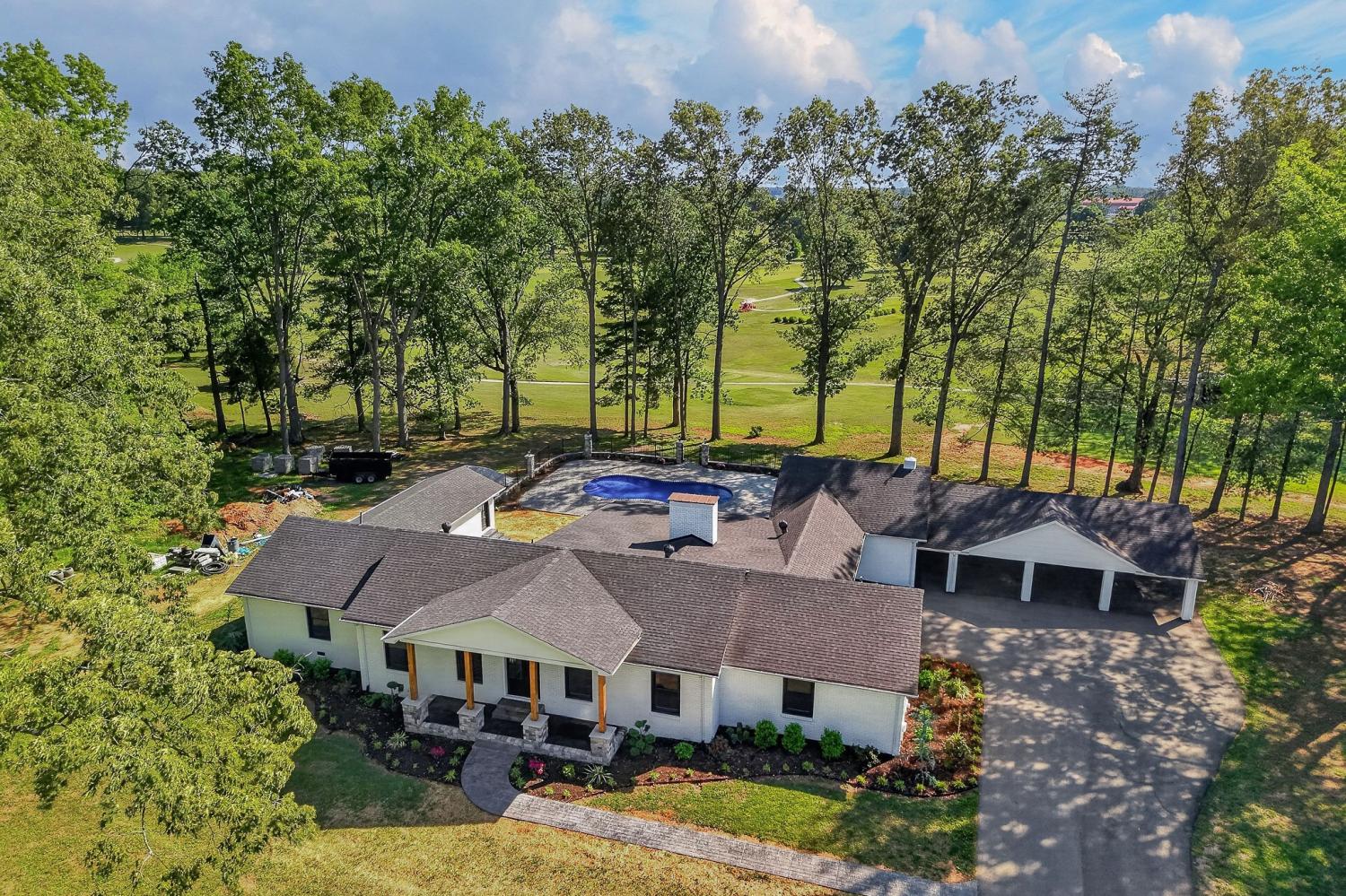 28-Lakeland-Dr For Sale
