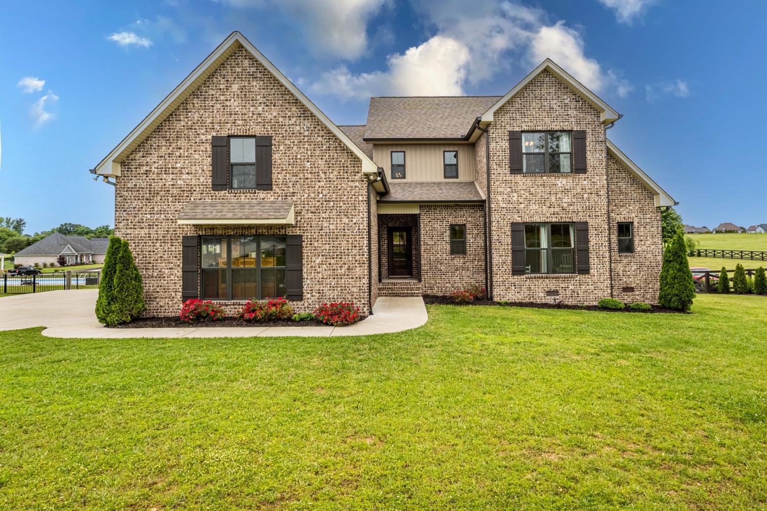 746-N-Russell-St For Sale