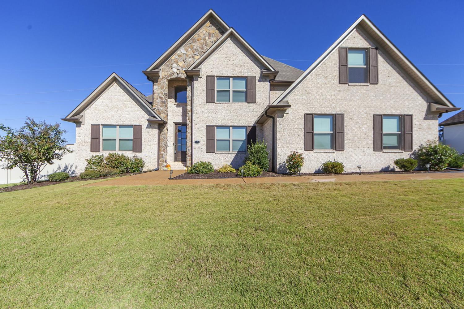 119-Providence-Dr For Sale