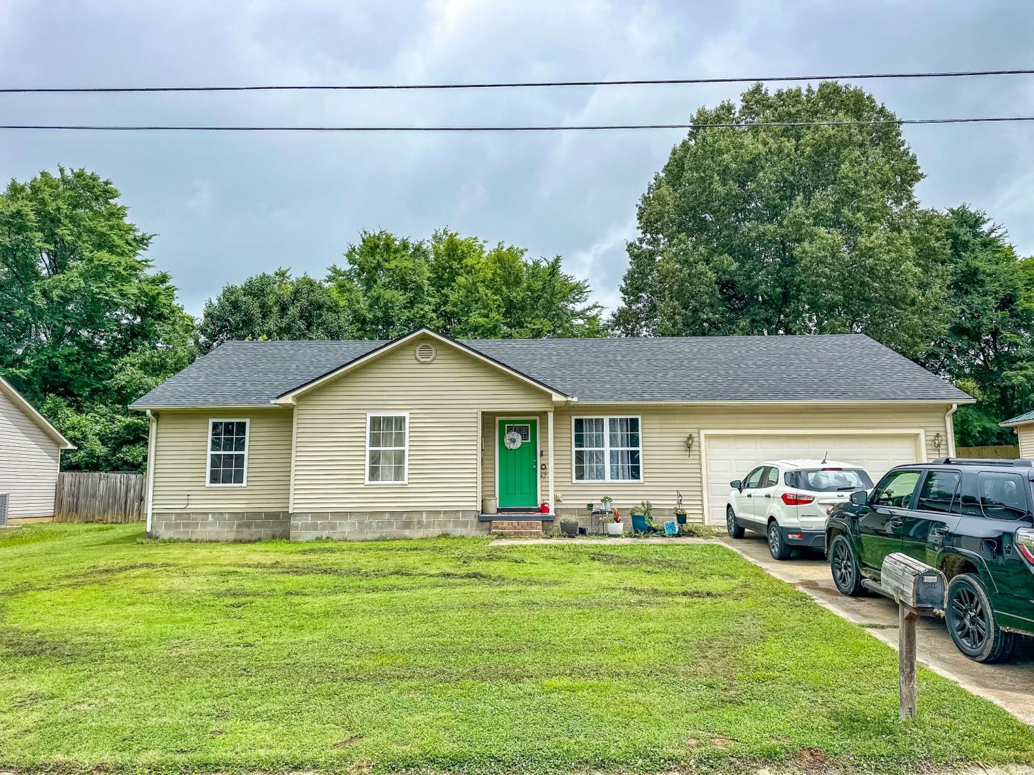 1097-Taylor-Ln For Sale