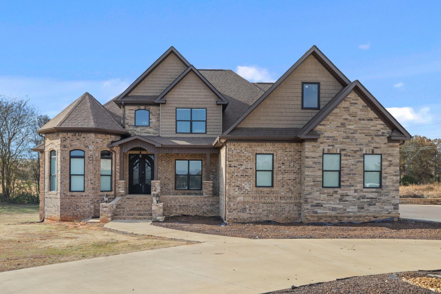 174-Isom-Dr For Sale