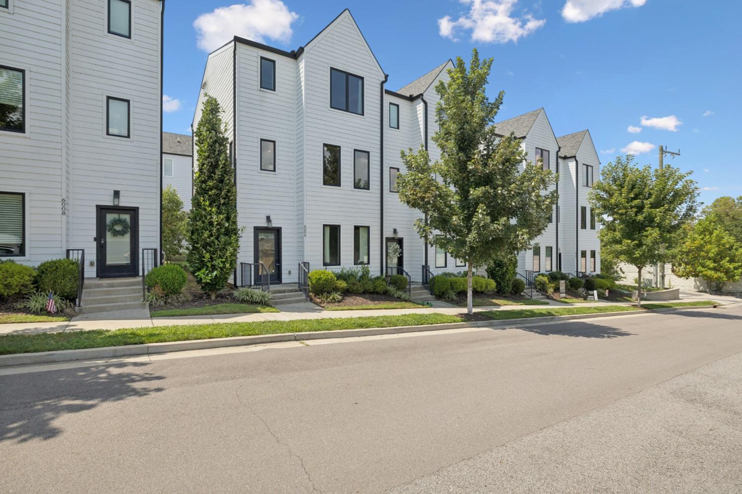 6006-Sterling-St For Sale