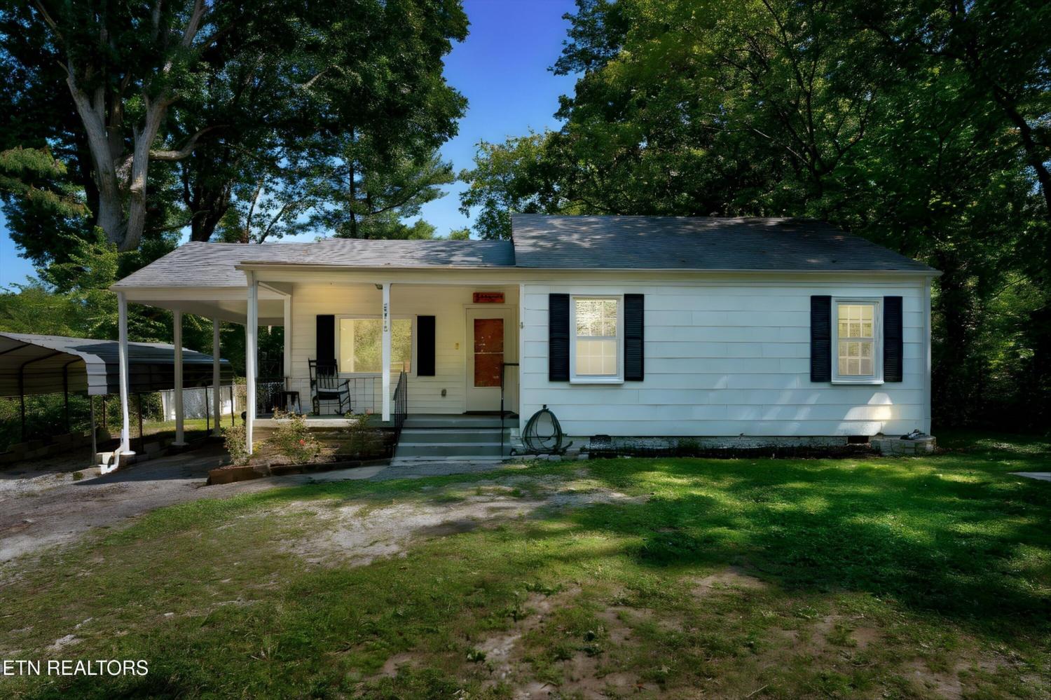512-Akers-St For Sale