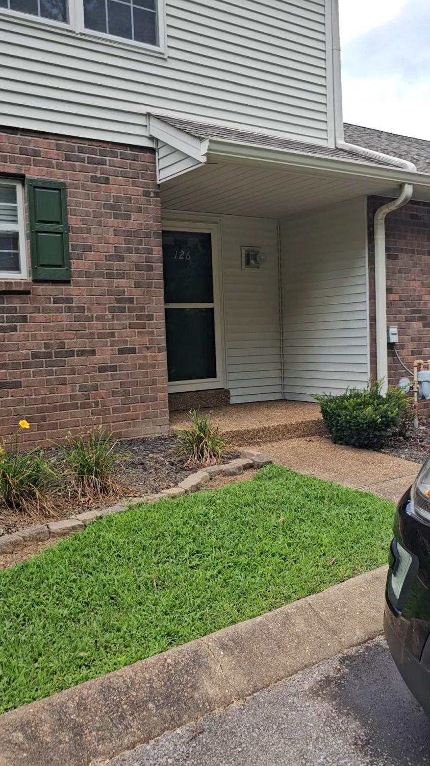 126-Eastdale-Ln For Sale