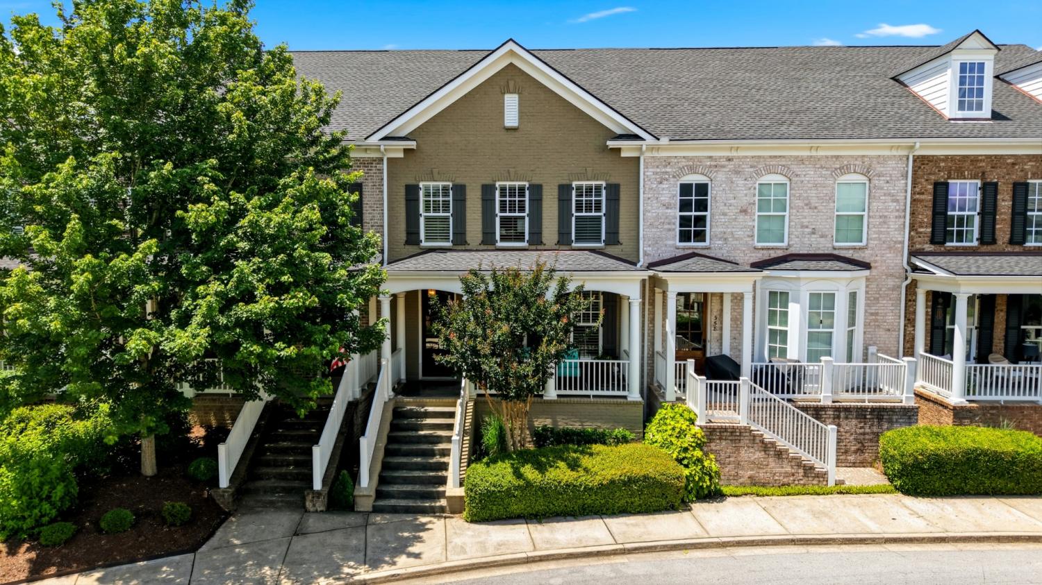 360-Byron-Way For Sale