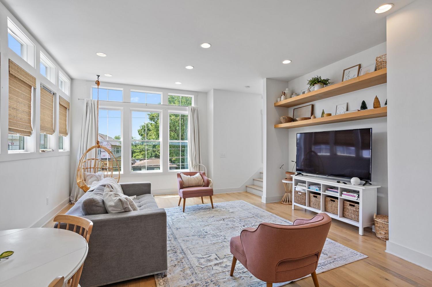 1027-E-Trinity-Ln For Sale