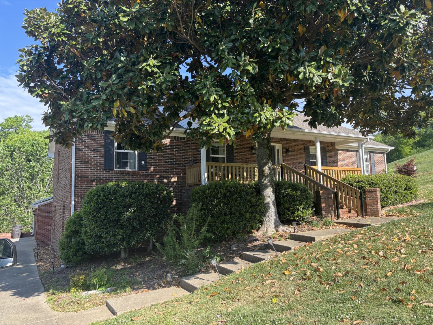 1739-Collins-Hollow-Rd For Sale