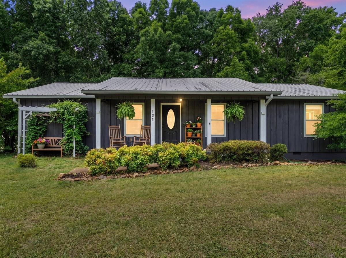 135-Briarwood-Ct For Sale