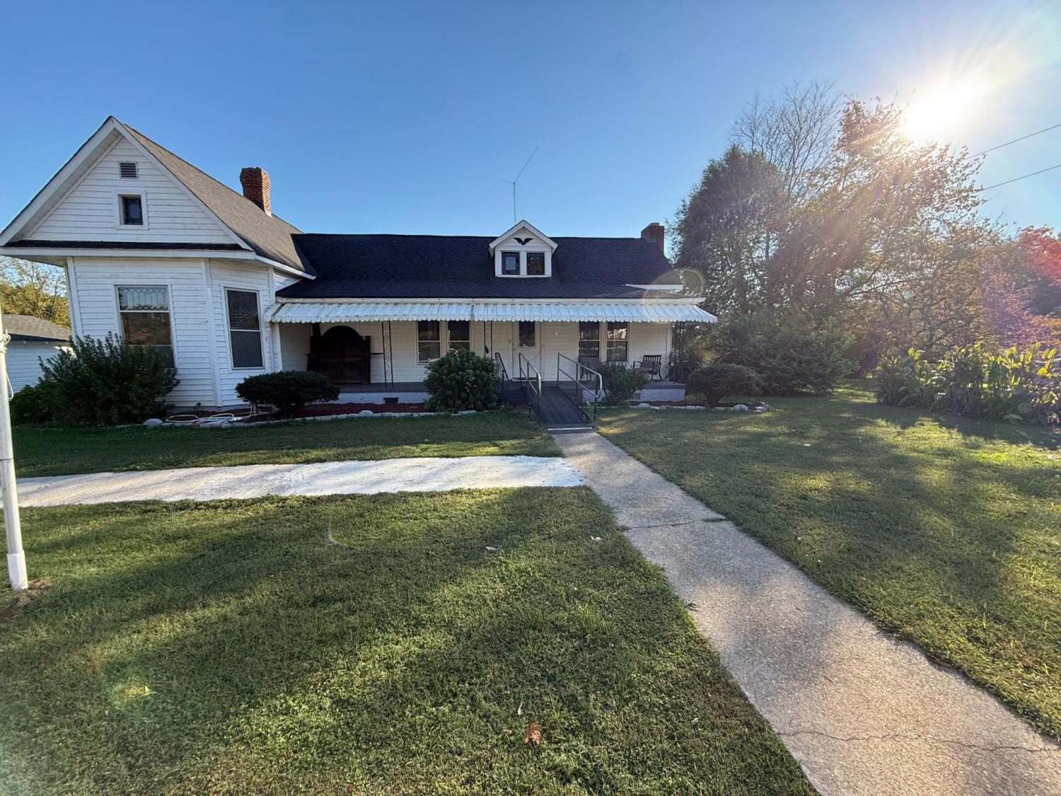 220-E-Georgia-Avenue For Sale