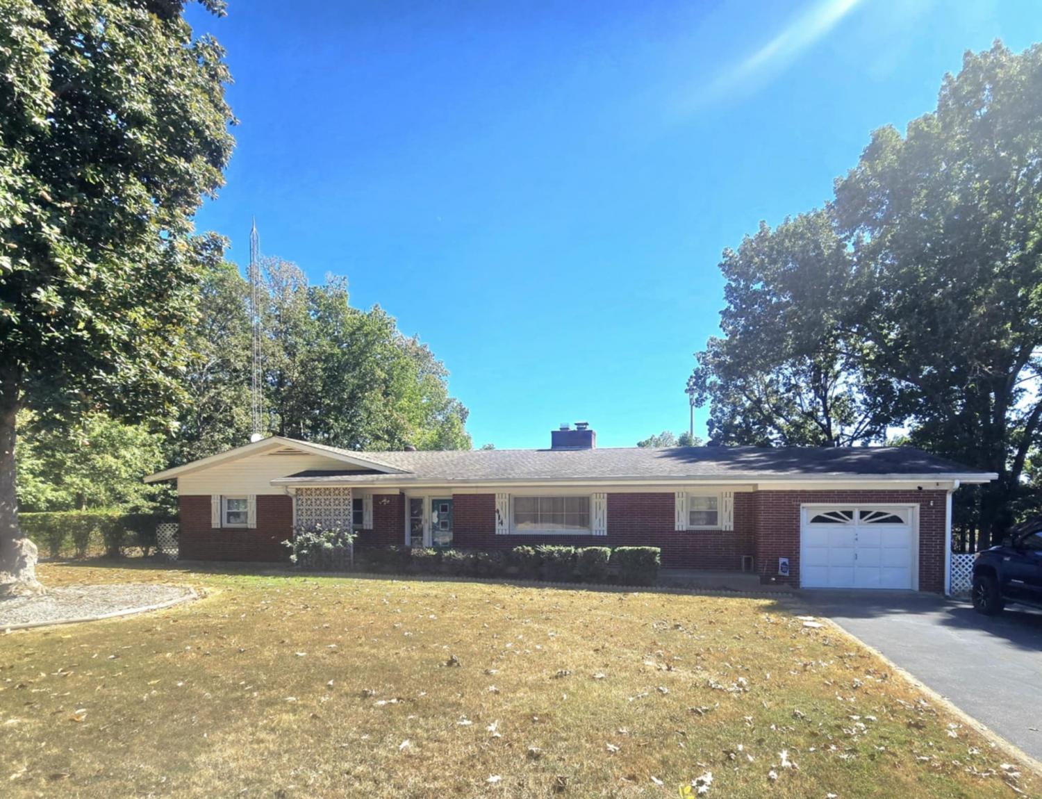 414-Ashe-Ave For Sale