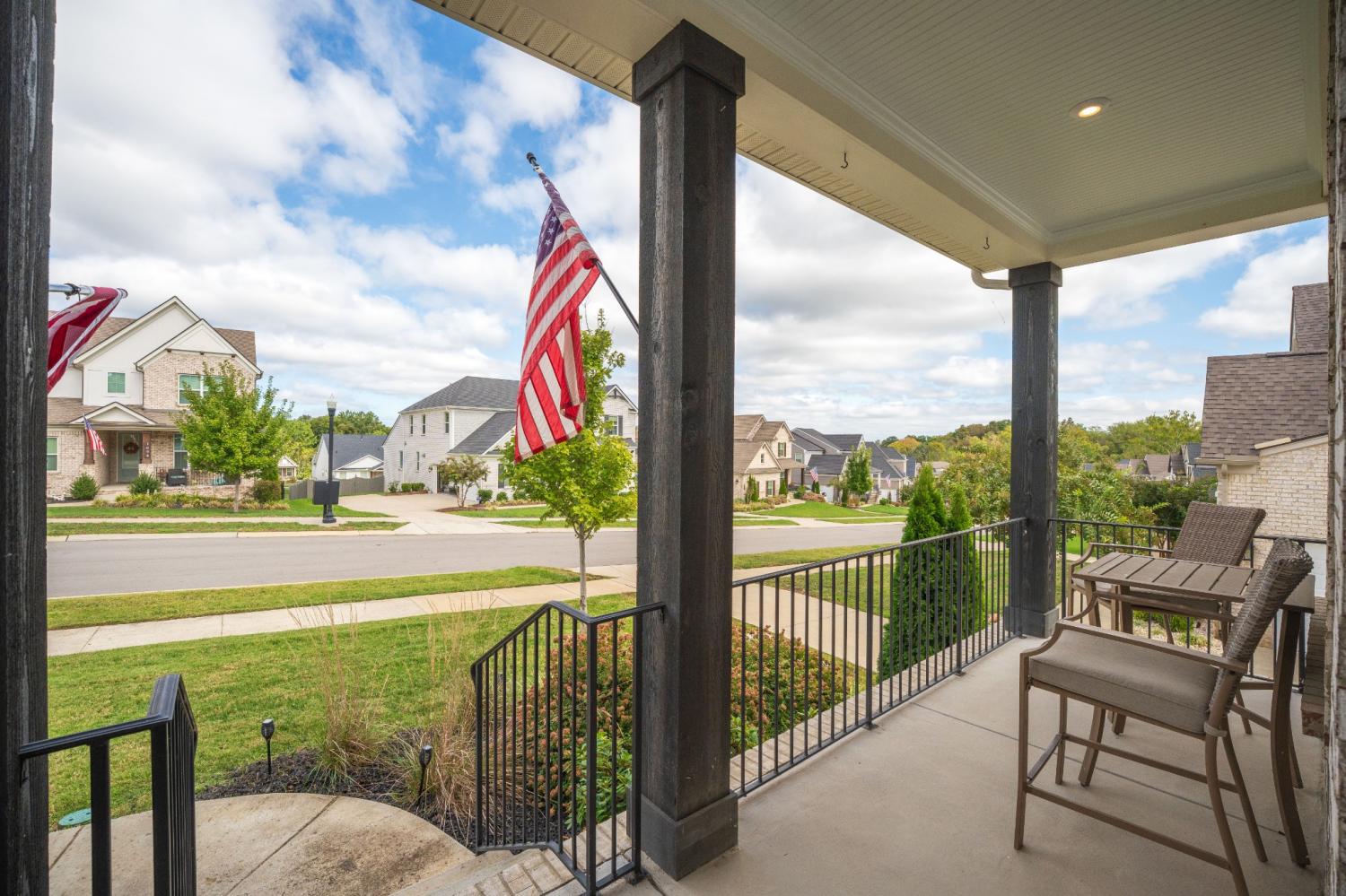 1107-River-Oaks-Blvd For Sale