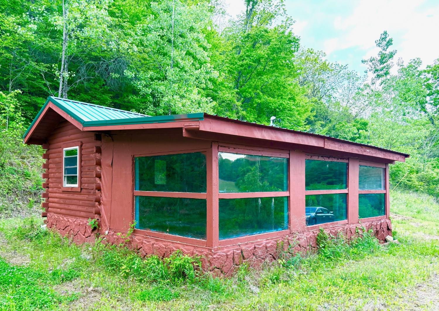 221-Friendship-Hollow-Rd--S For Sale