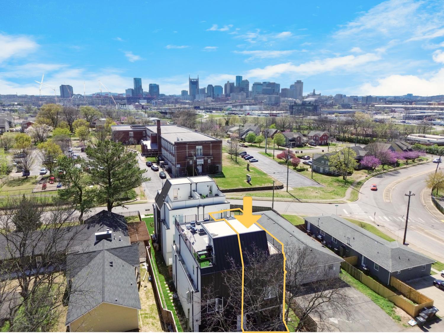 243-Foster-St For Sale