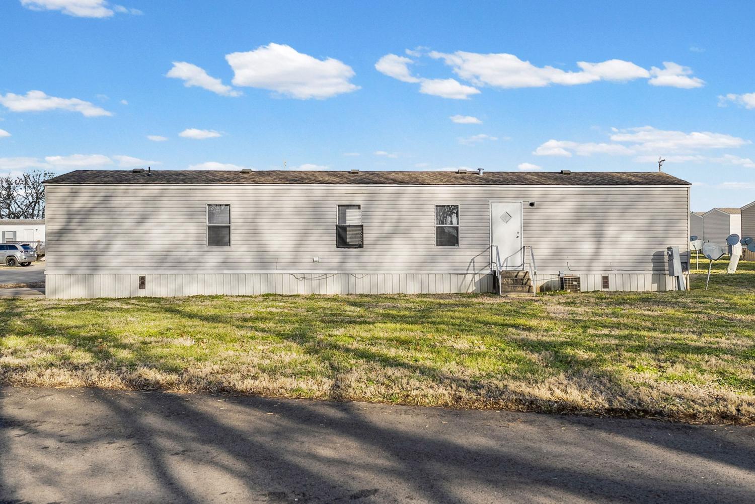 802-Monroe-Ln For Sale