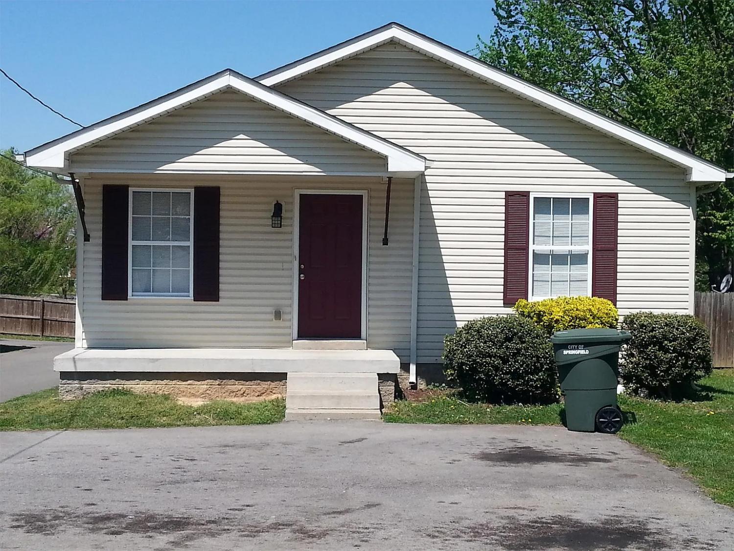 108-W-Hillcrest-Dr For Sale