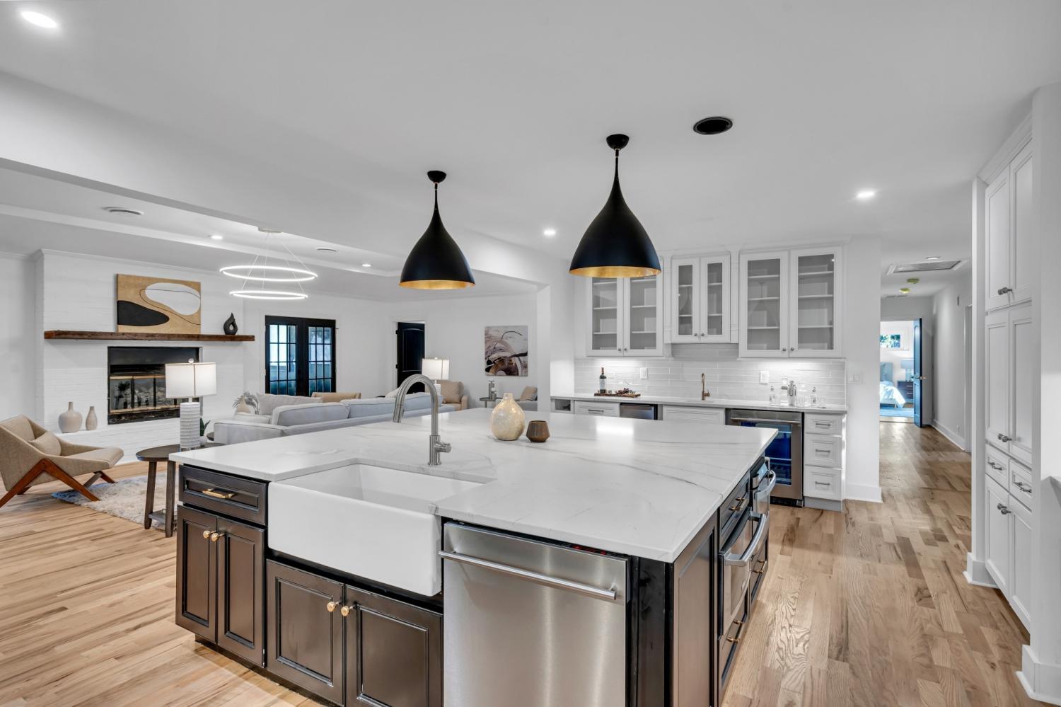 818-Bresslyn-Rd For Sale