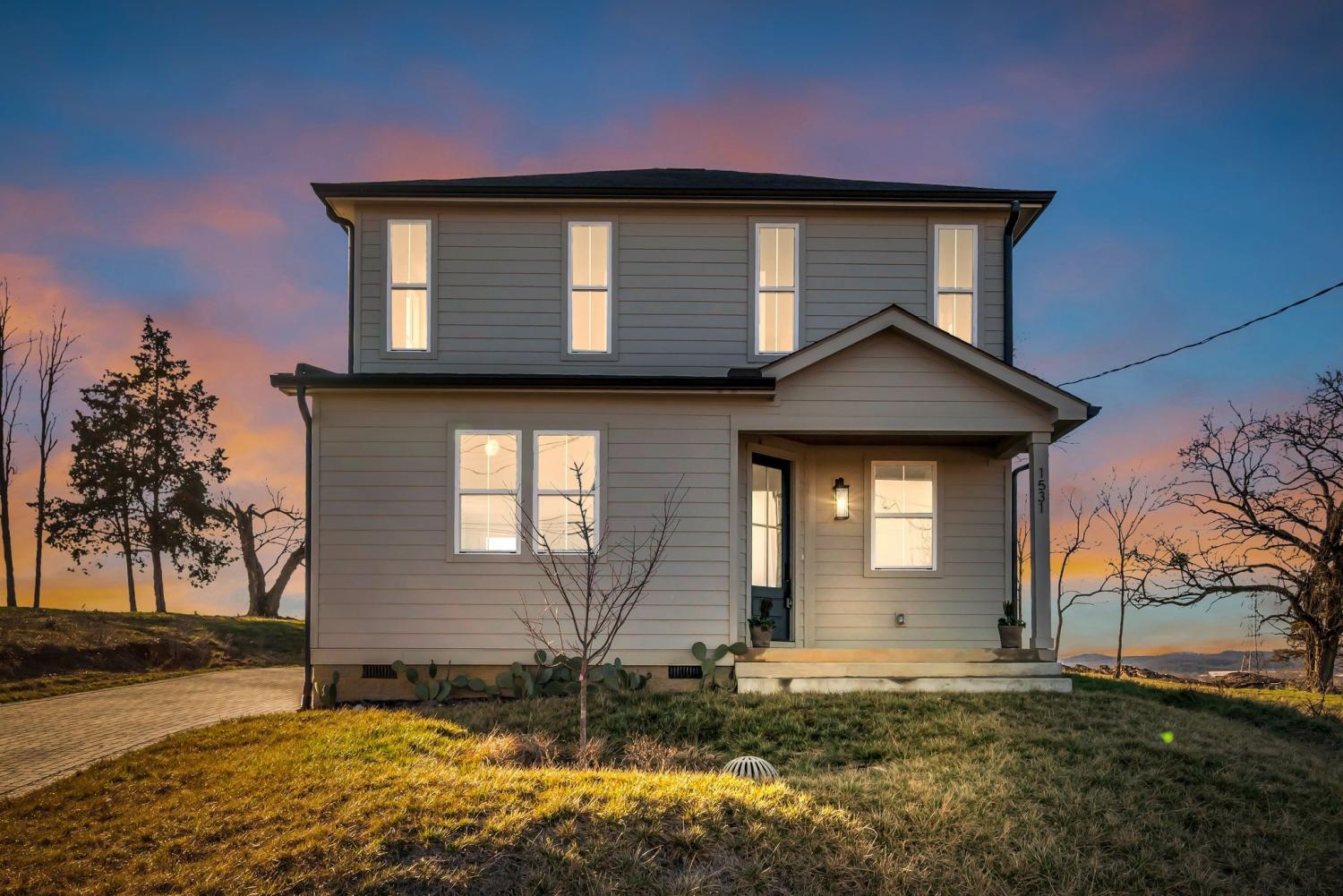 1531-E-Stewarts-Ln For Sale