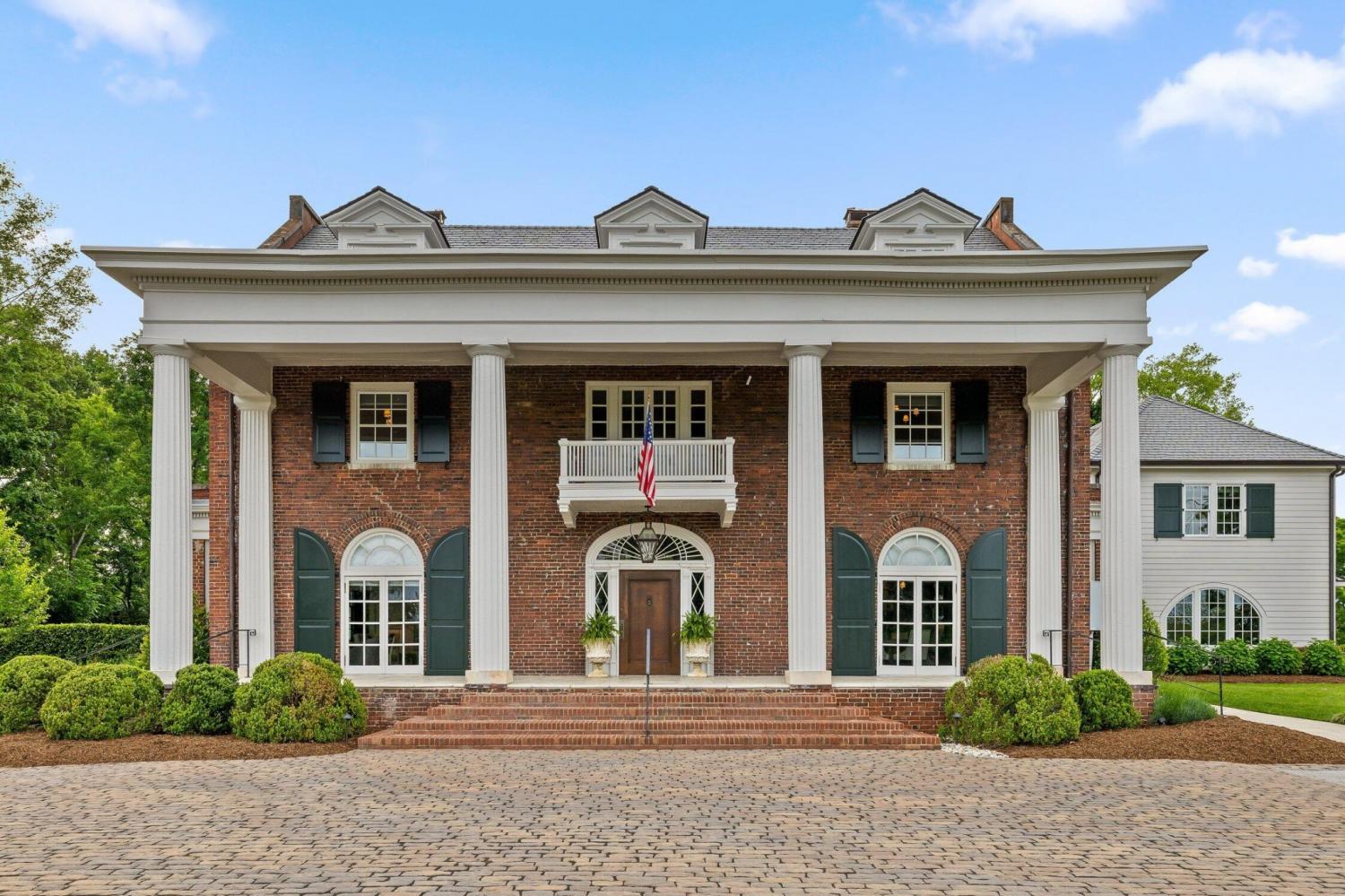 1636-Hillcrest-Road For Sale