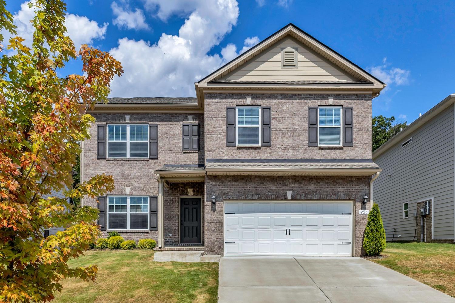 220-Lightwood-Dr For Sale