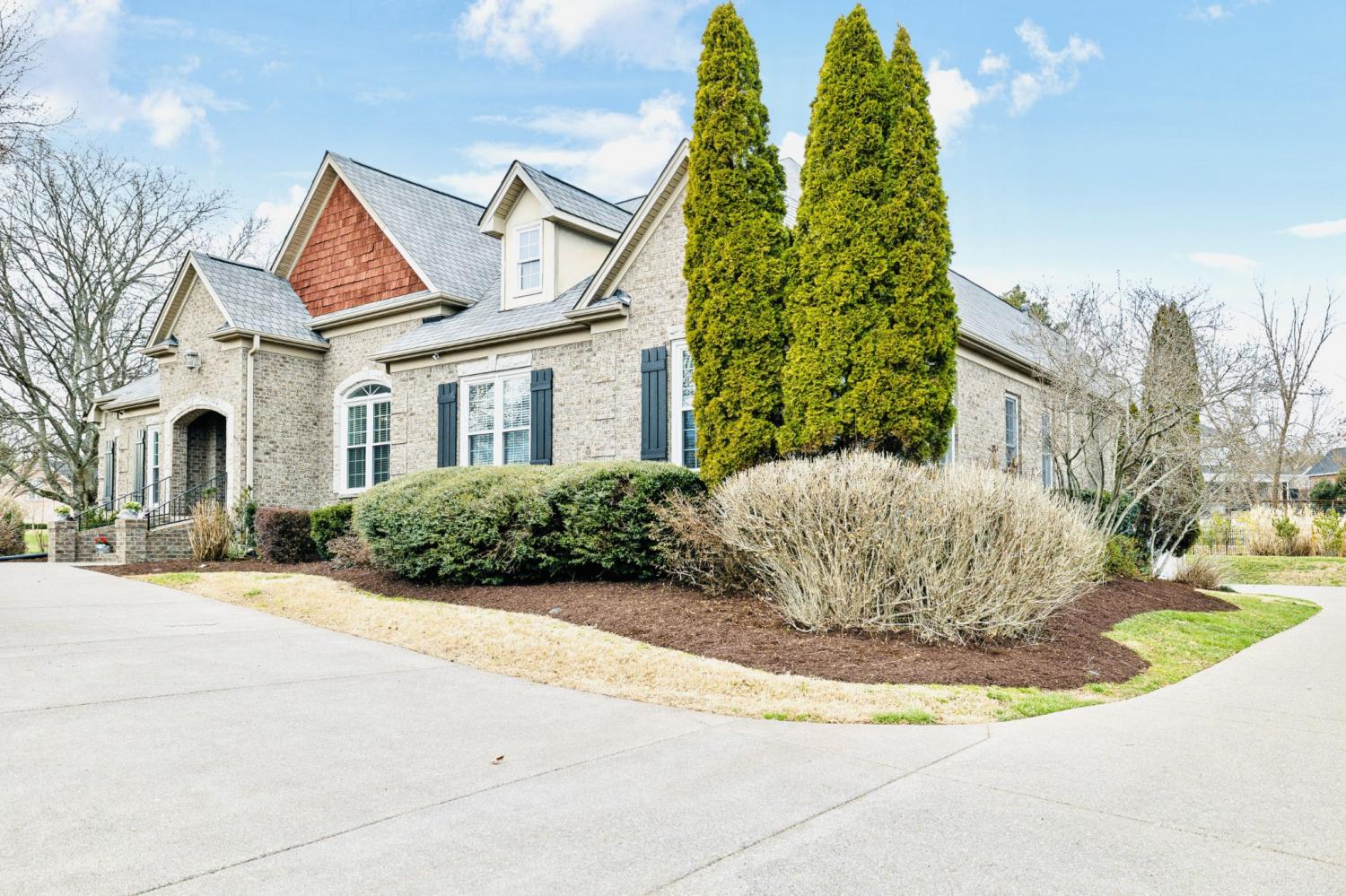 9138-Concord-Hunt-Cir For Sale