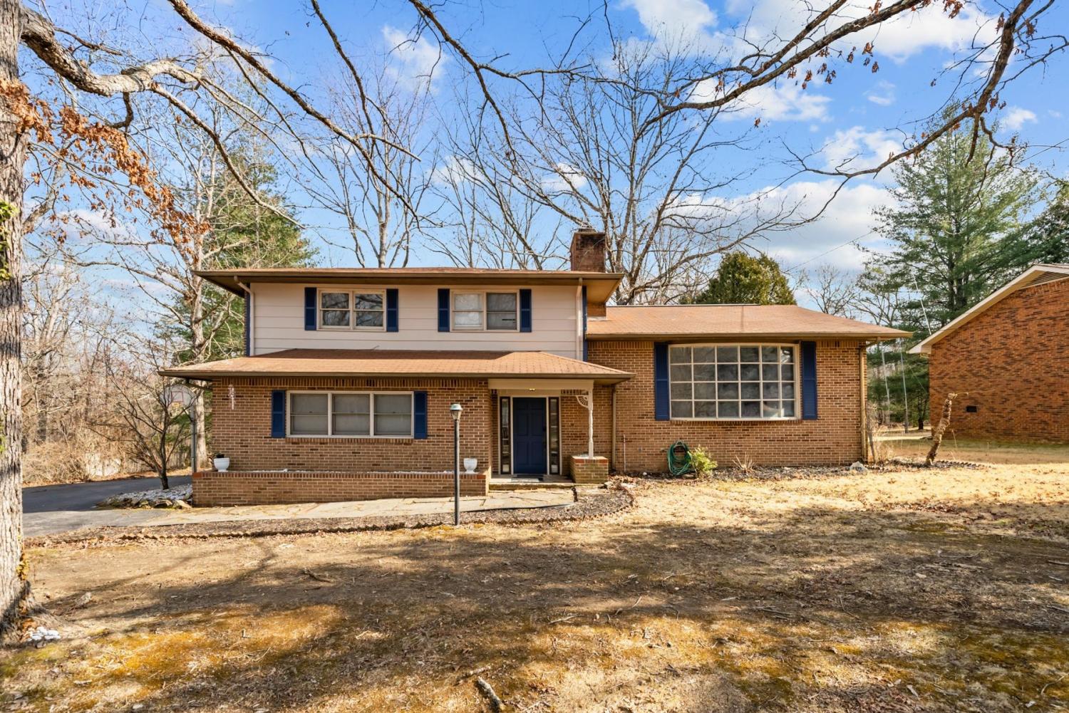 2275-Spruce-Loop For Sale